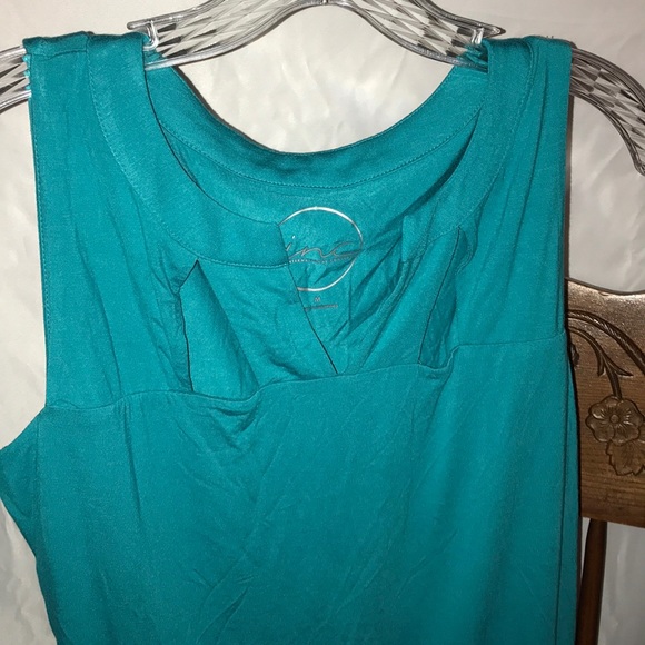 SALE Bundle 4/$20 - INC Int’l Concepts Cute Sleeveless Top - Picture 2 of 2